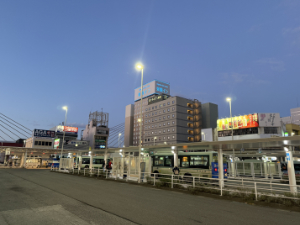 青森駅前
